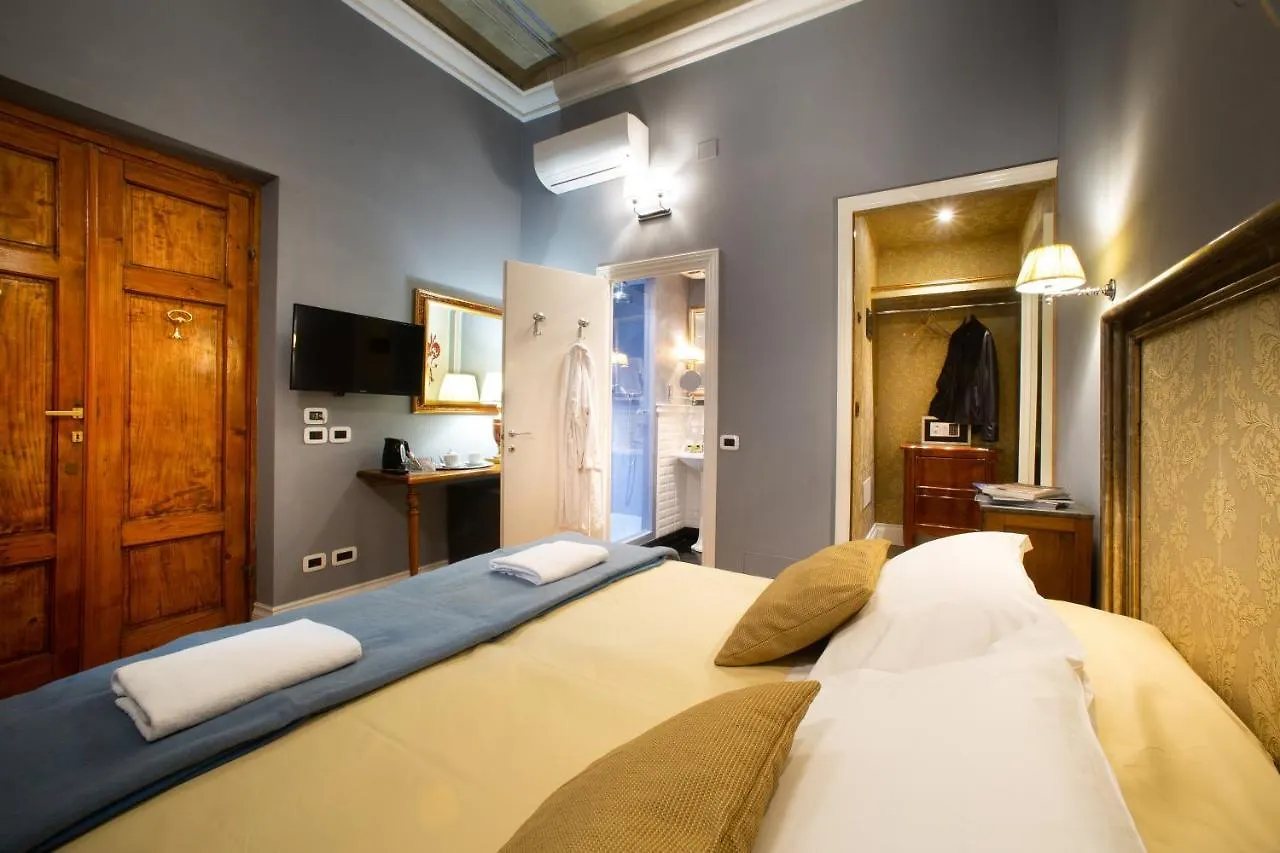 Boutique B&B Torre De' Conti Florence Italy