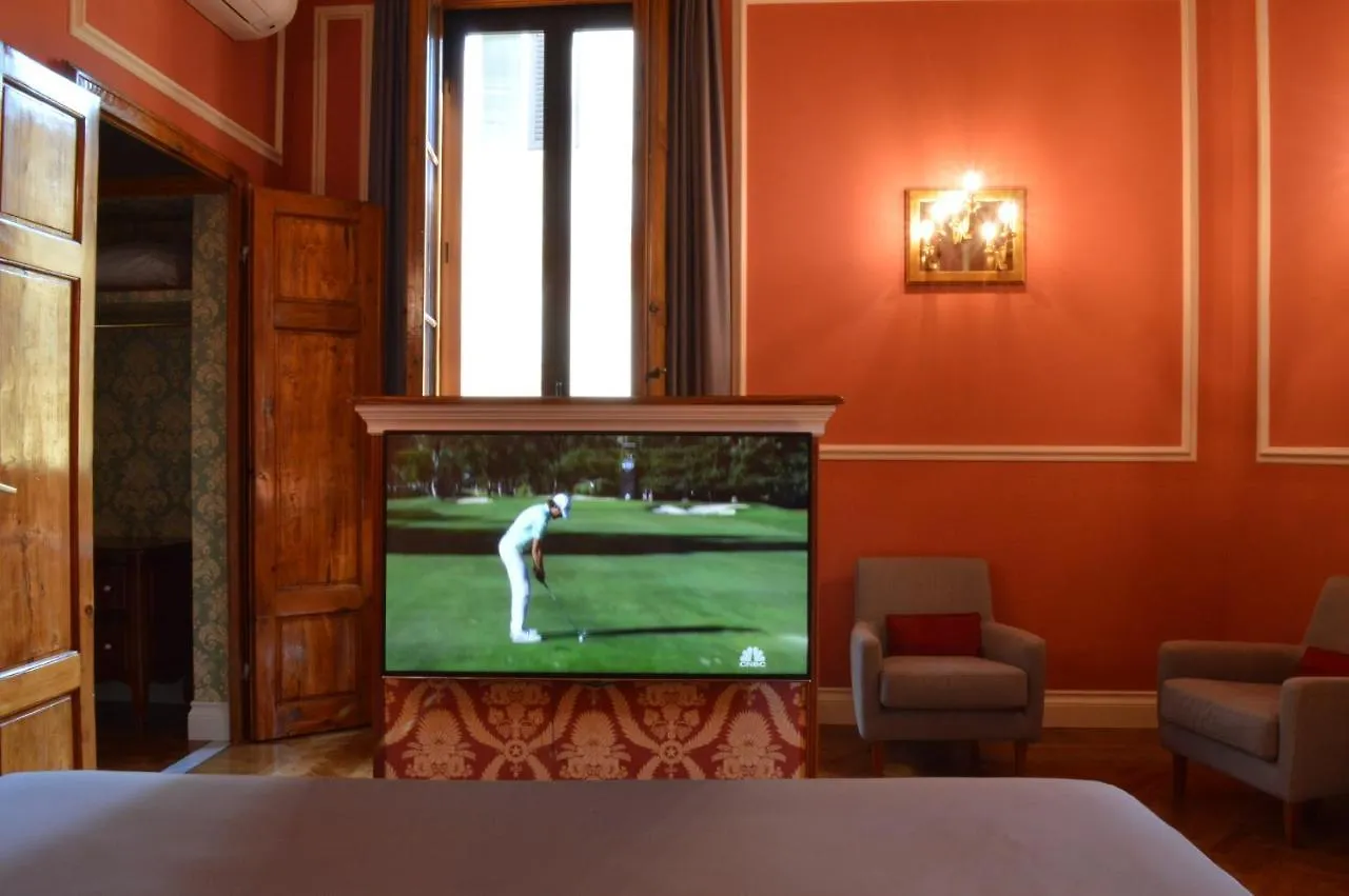 Boutique B&B Torre De' Conti Florence 2*,